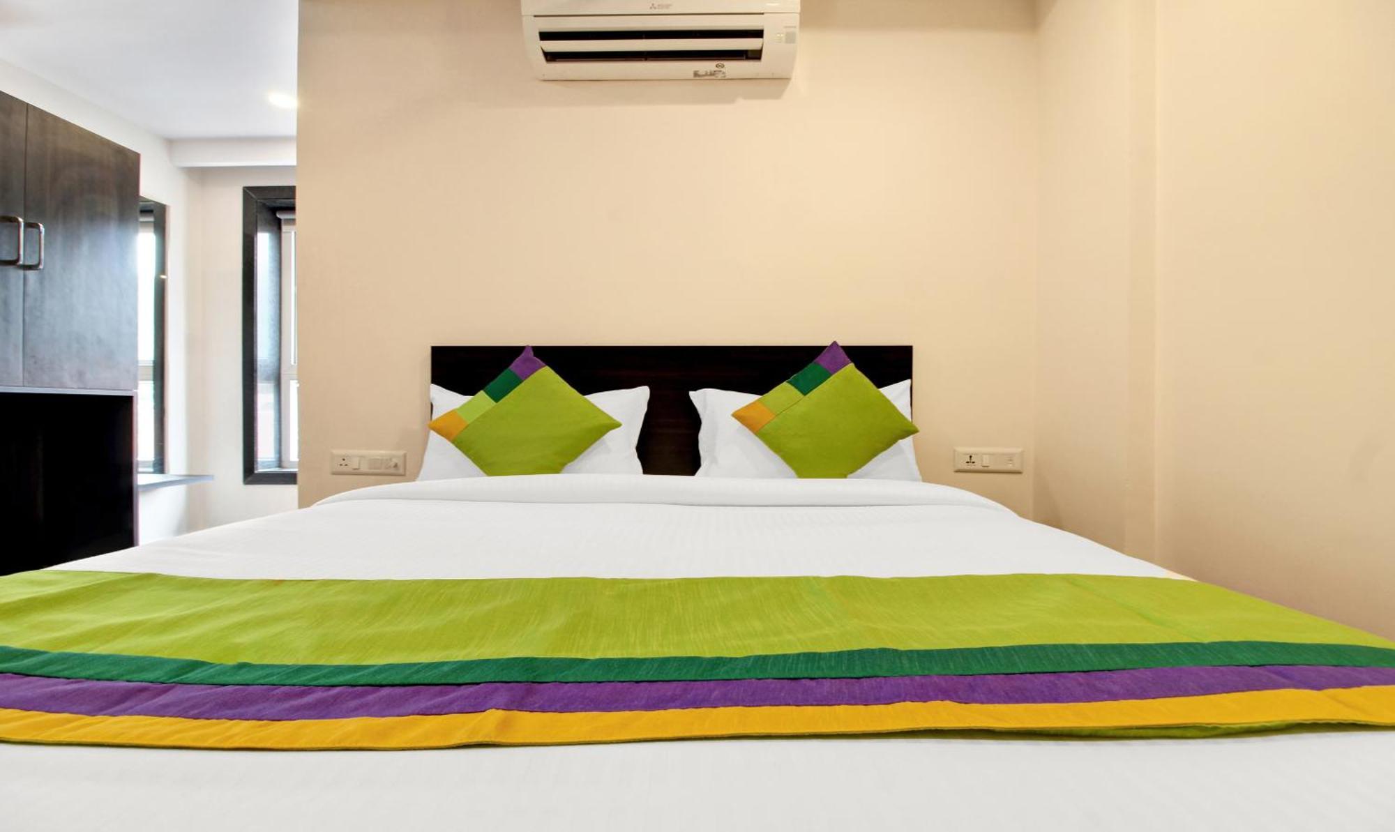 Hotel Treebo Excella Visakhapatnam Exterior foto